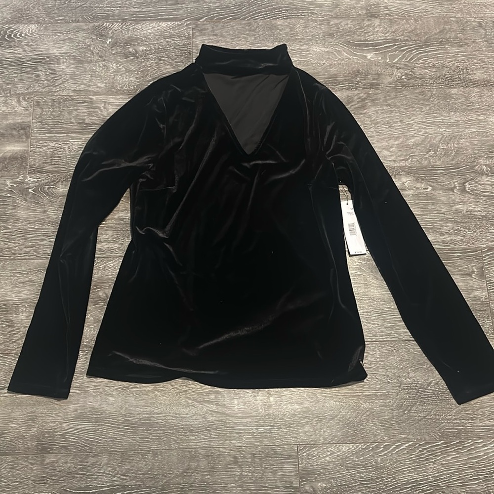 Tahari Women Velvet choker top